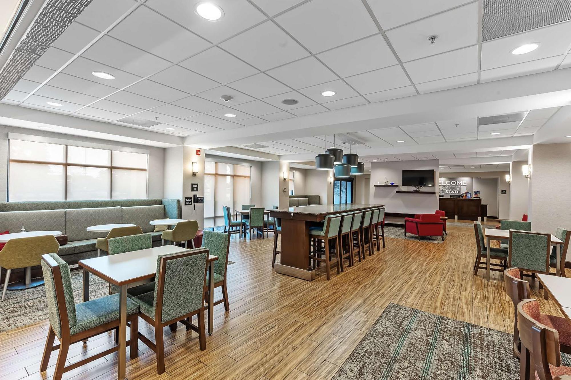 Hampton Inn - Atmore Exteriör bild